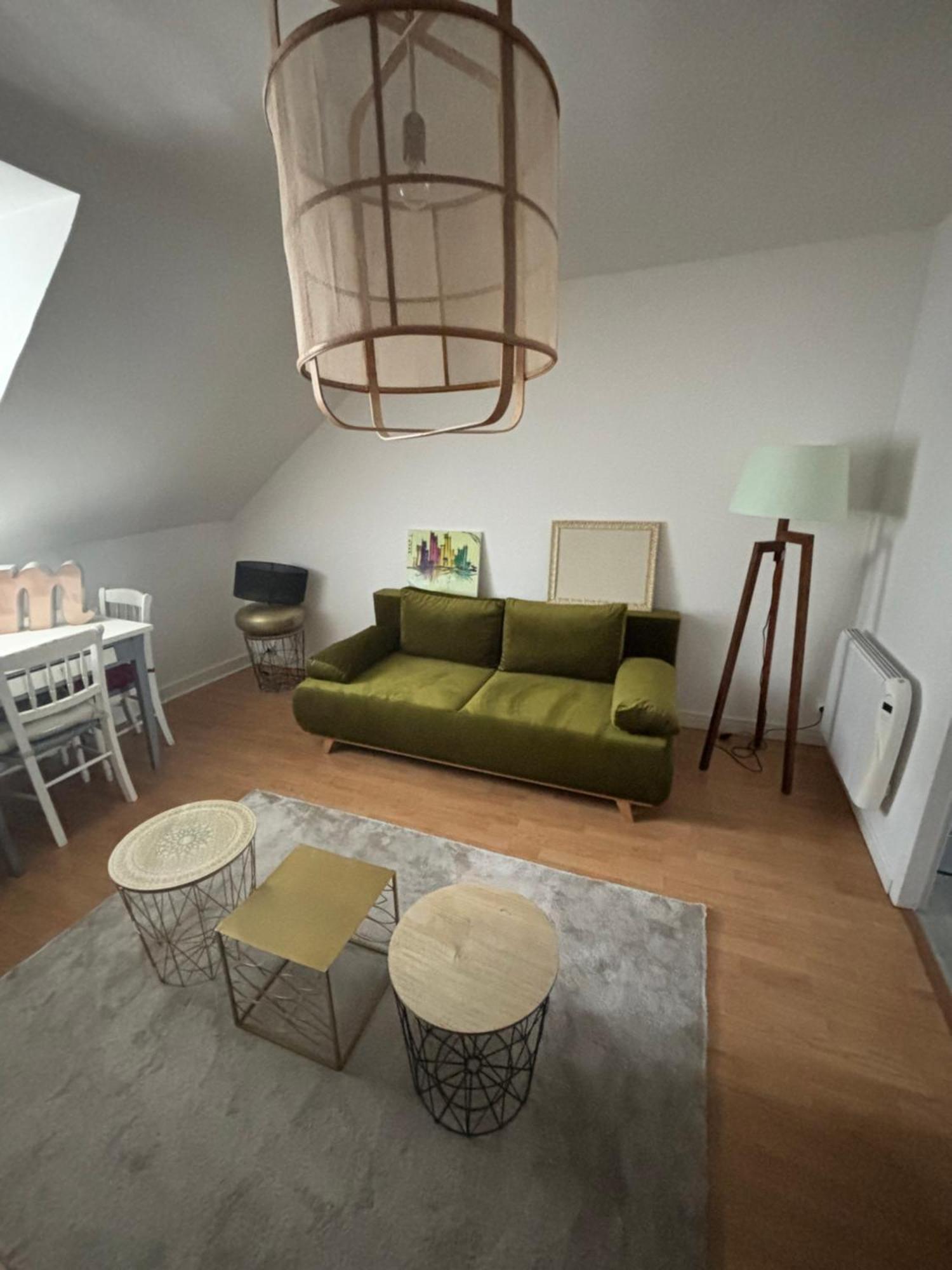 Apartamento Nid Urbain Chez Sophie Bagnères-de-Bigorre Exterior foto
